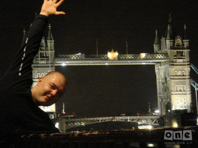 Andrej M