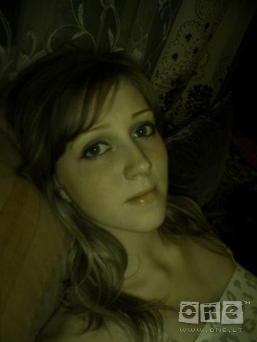 Indrė Rasikaitė