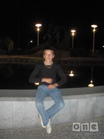 Karolis Starinskas