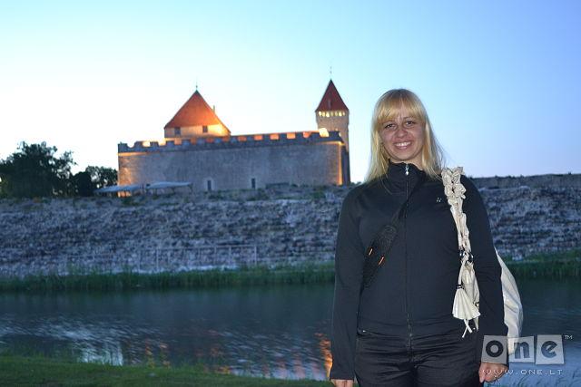 Agnė .