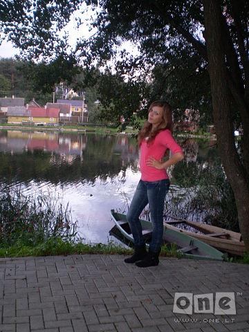 Greta ;]*