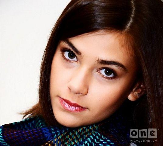 Samanta Sama