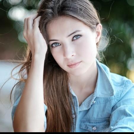 Laura Nesvarbu 