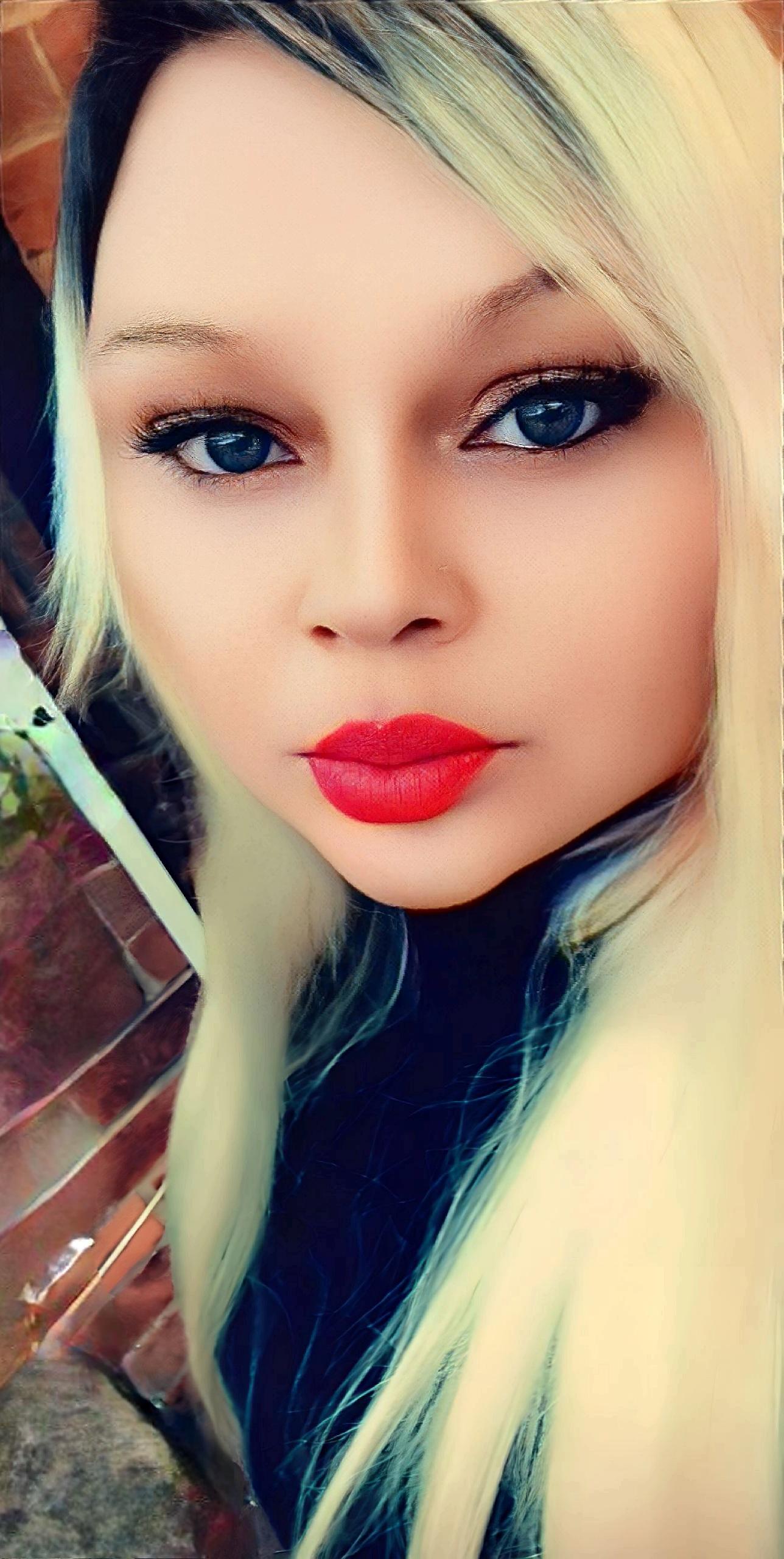 Amber 🧡